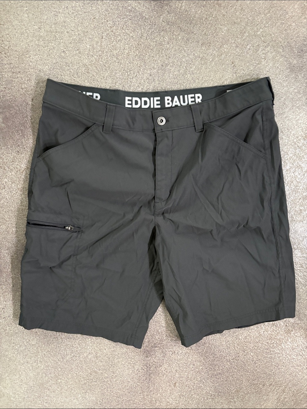 Eddie Bauer Black Men's Shorts (38)